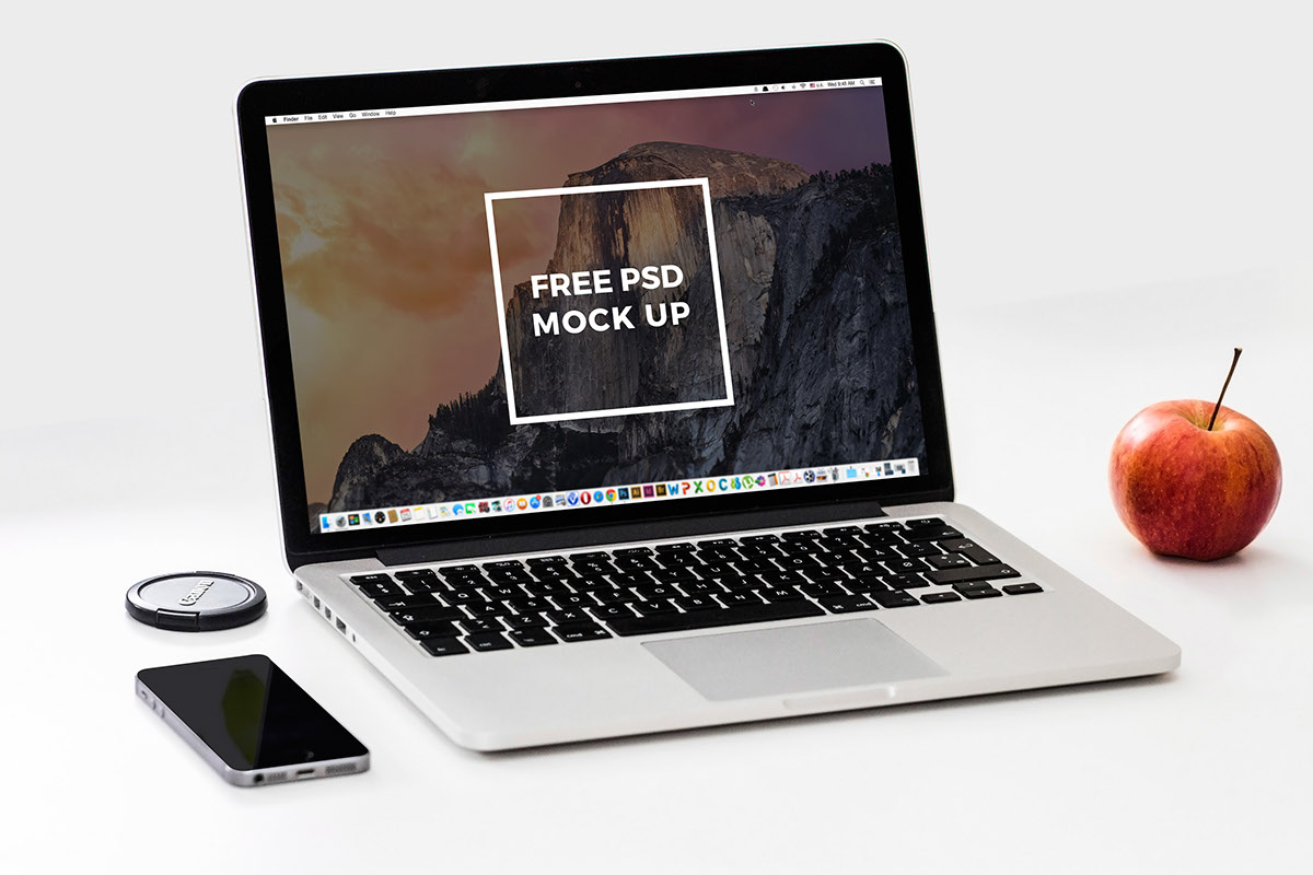 2 Free Laptop Mockup PSD - Photoshop psd